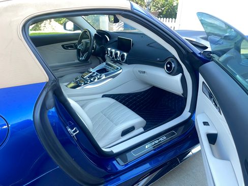 Used 2019 Mercedes-Benz AMG GT C image 15