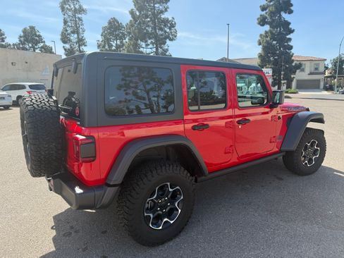 Used 2022 Jeep Wrangler Unlimited Rubicon 4xe image 5