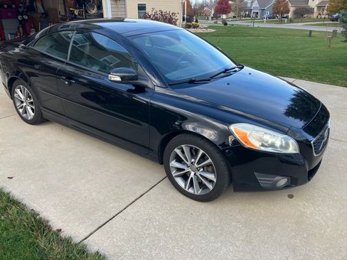 Used 2011 Volvo C70 T5 image 9