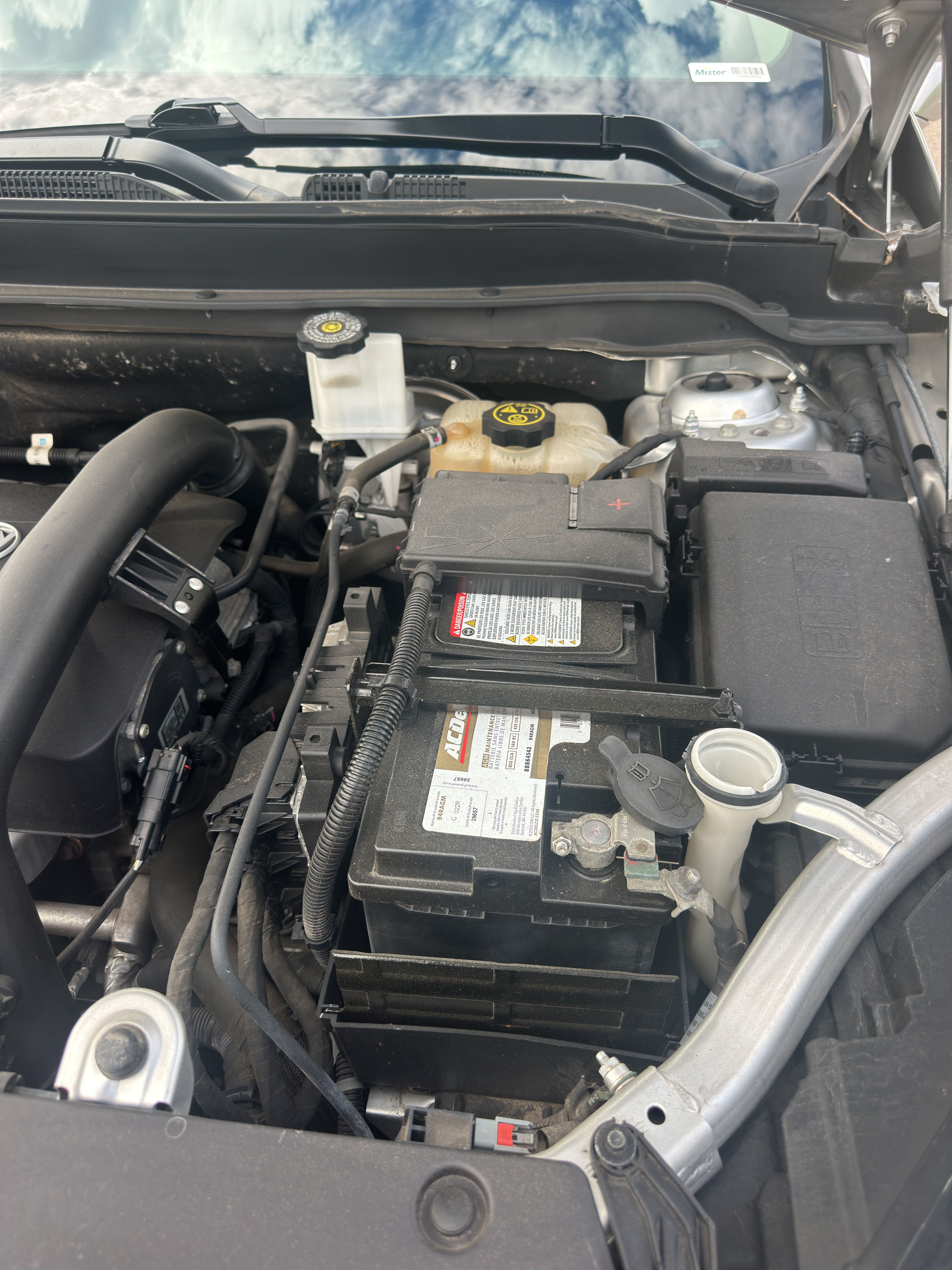 Used 2016 Buick Envision Premium AWD/4WD image 22