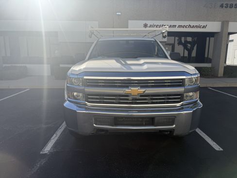 Used 2015 Chevrolet Silverado 2500 W/T w/ WT Convenience Package image 2