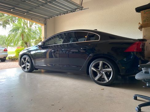 Used 2012 Volvo S60 T6 R-Design AWD/4WD image 1