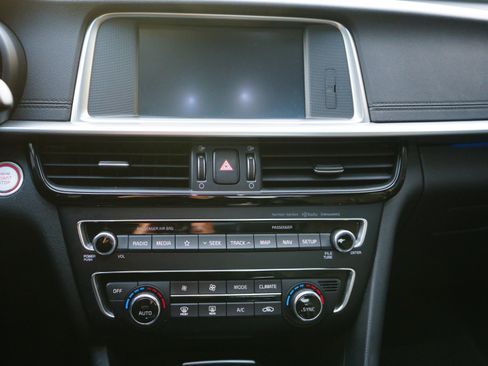 Used 2019 Kia Optima EX w/ EX Premium Package image 14