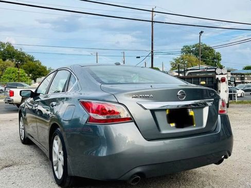 Used 2015 Nissan Altima 2.5 SV image 8