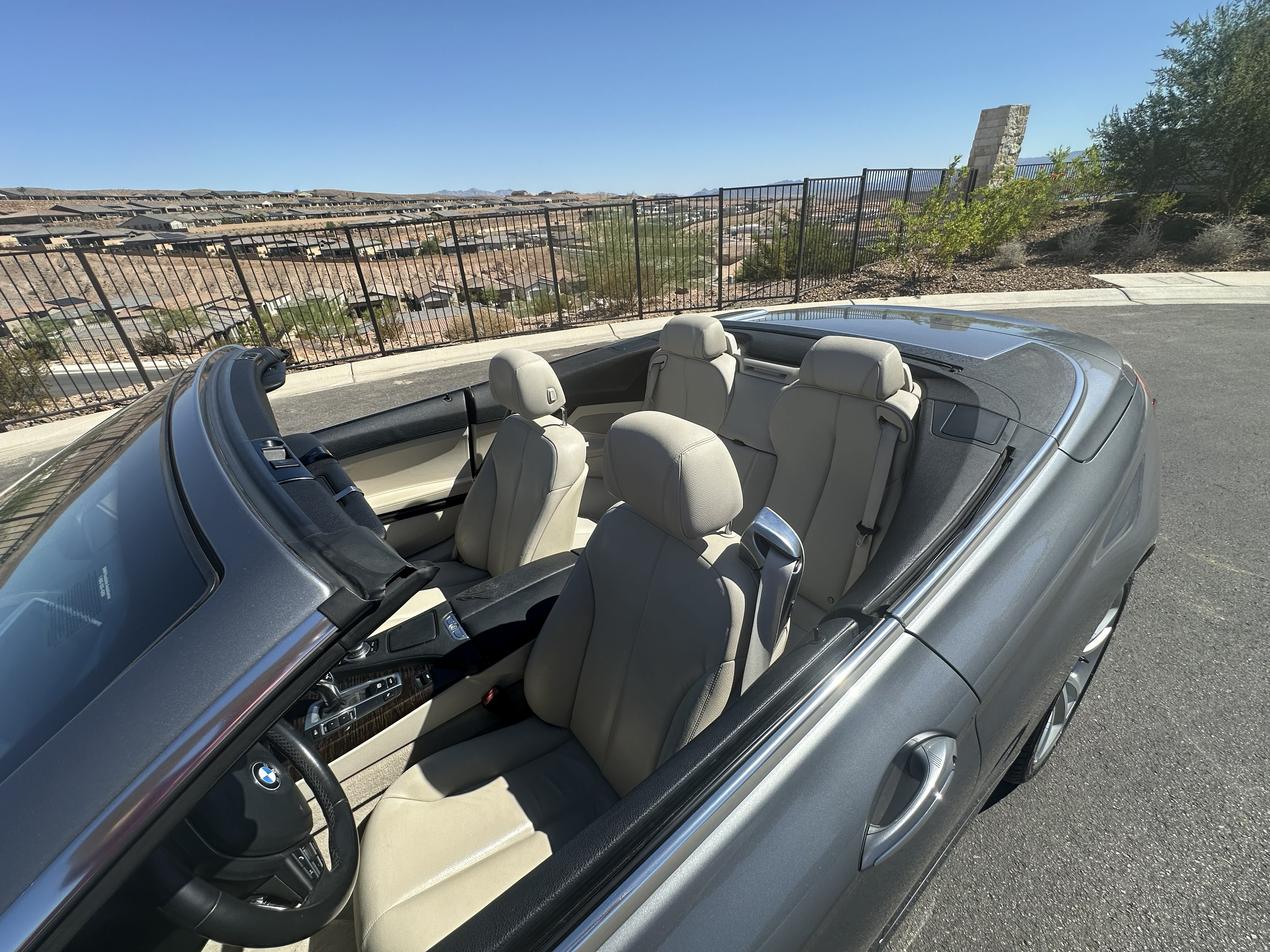 Used 2013 BMW 640i Convertible RWD image 16