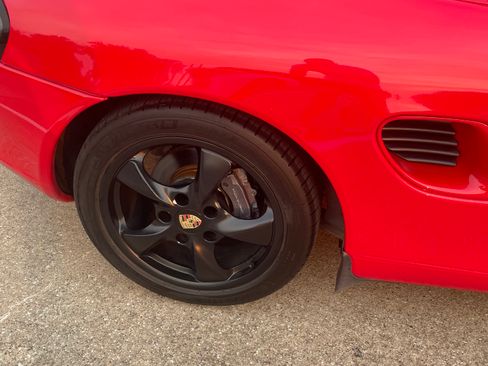 Used 2002 Porsche Boxster RWD image 9