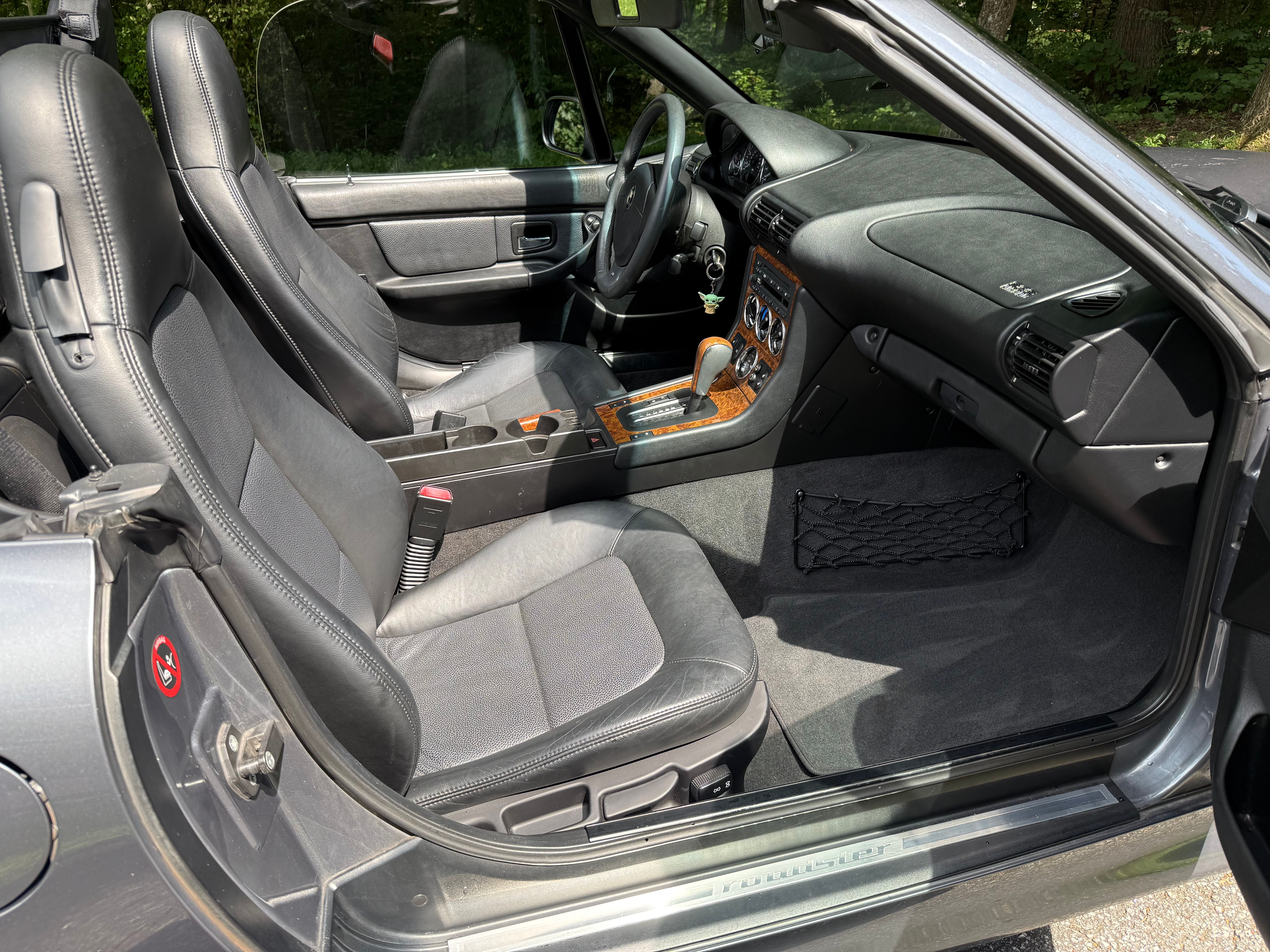 Used 2000 BMW Z3 2.5i RWD image 10