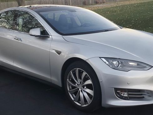Used 2014 Tesla Model S image 1