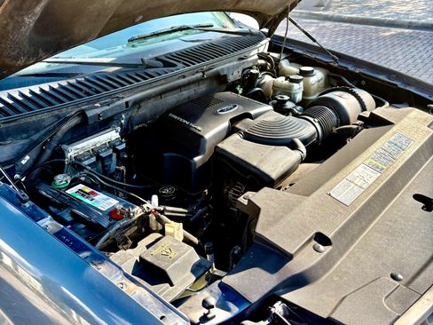 Used 2003 Ford Expedition Eddie Bauer image 15