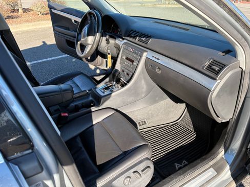 Used 2005 Audi A4 2.0T AWD/4WD image 12