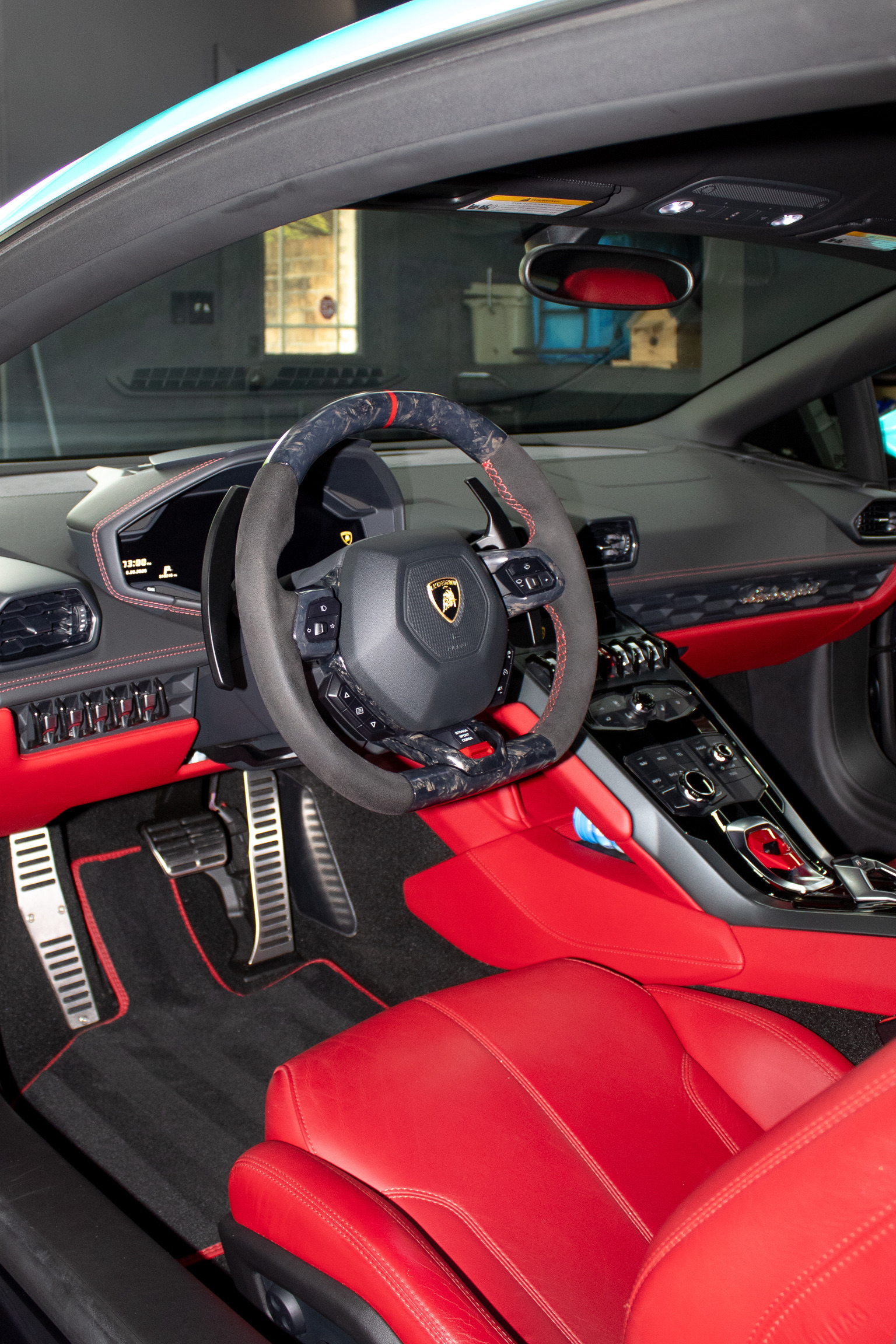 Used 2015 Lamborghini Huracan LP 610-4 AWD/4WD image 15