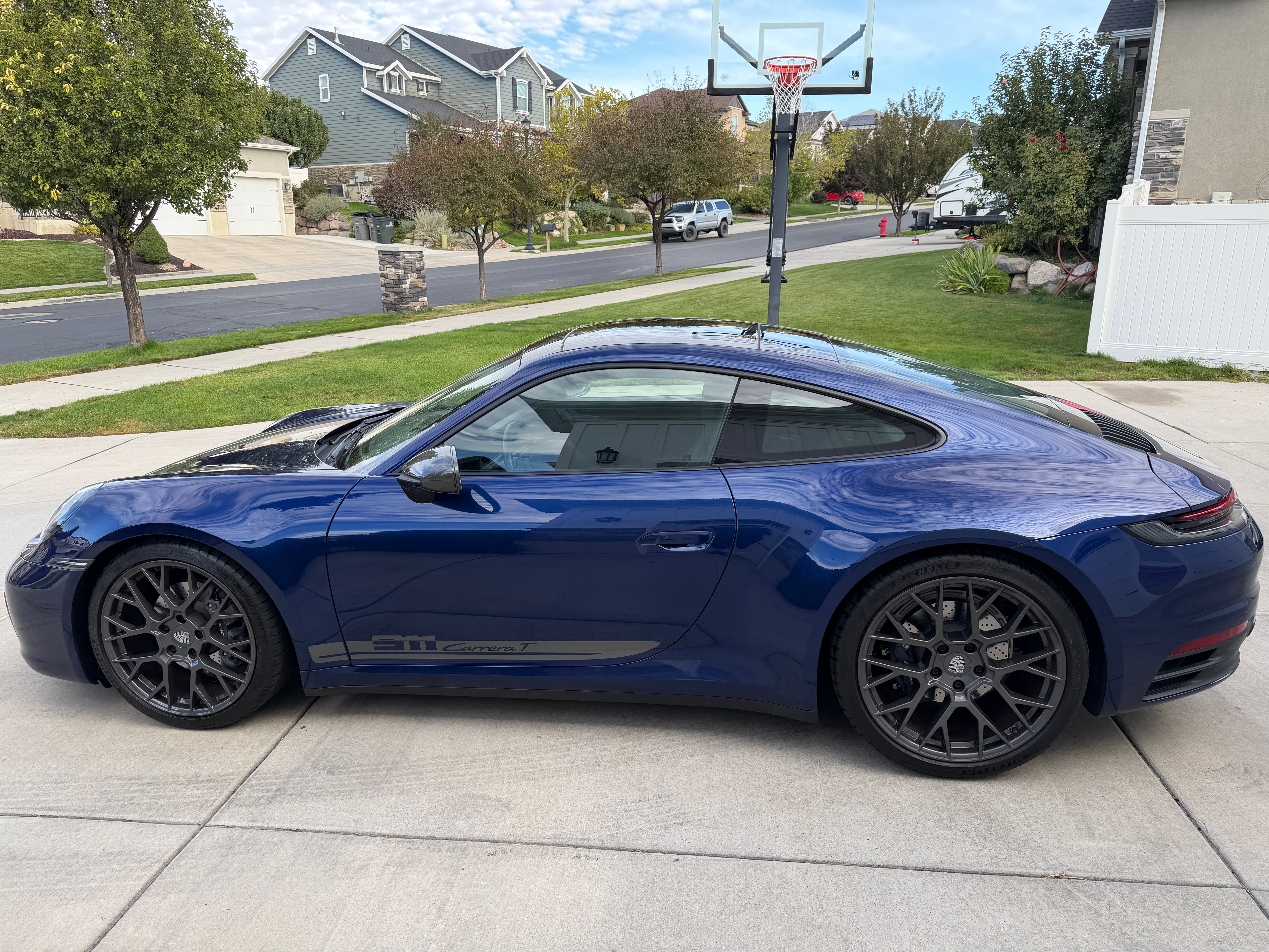 Used 2023 Porsche 911 Carrera T RWD image 8