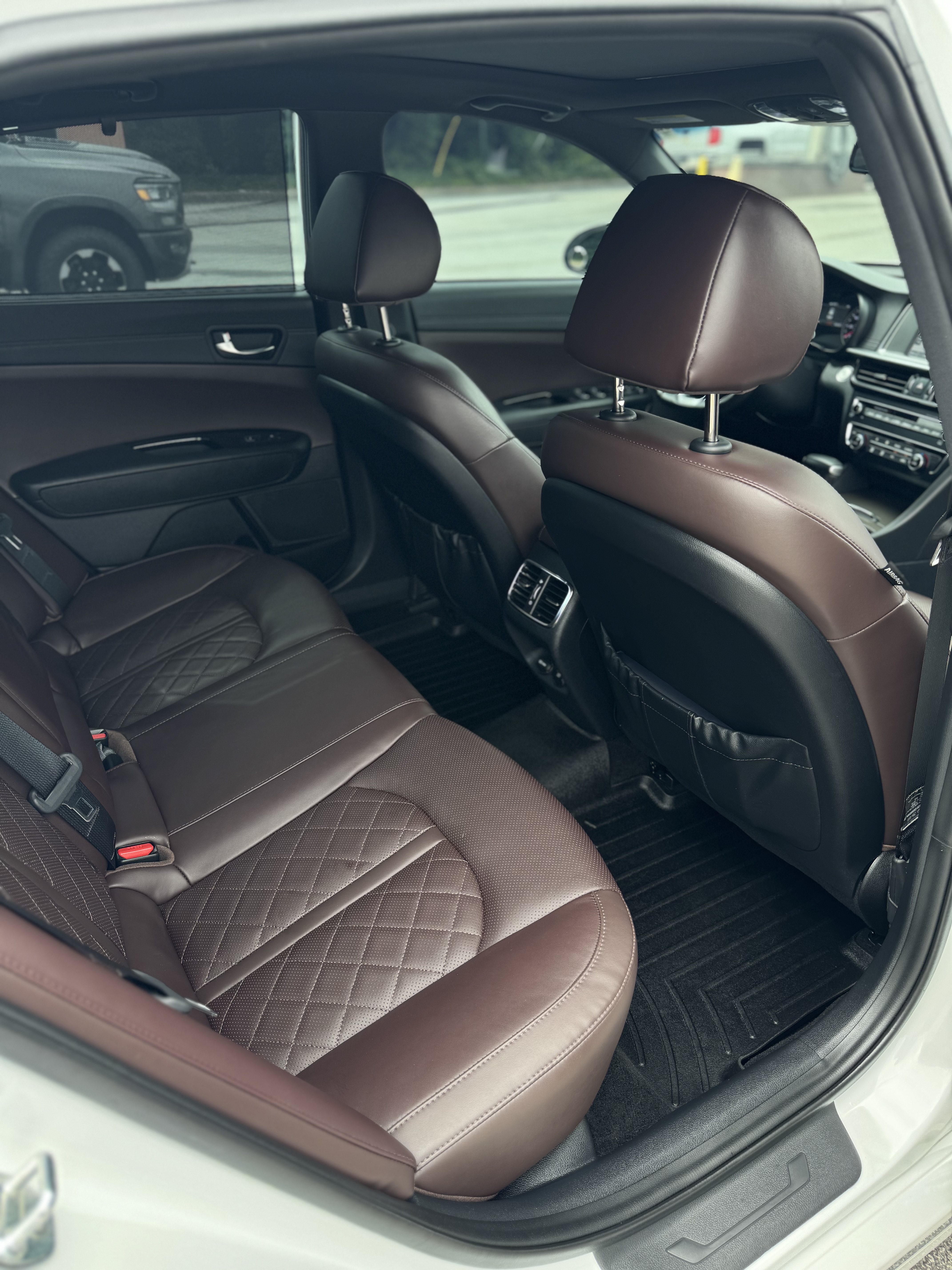 Used 2019 Kia Optima SX FWD image 8