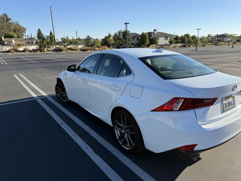 Used 2014 Lexus IS 350 image 8