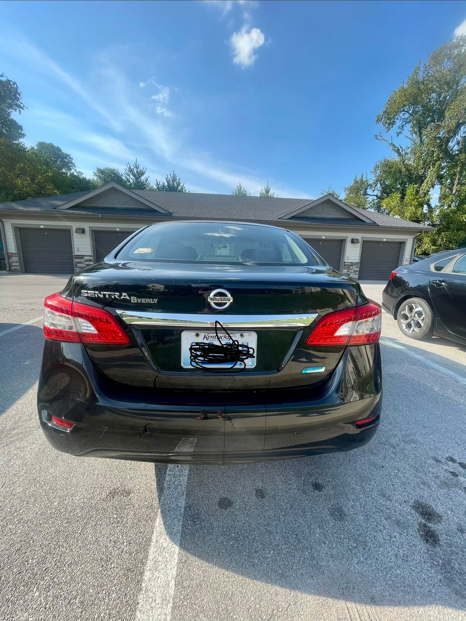 Used 2014 Nissan Sentra S FWD image 8