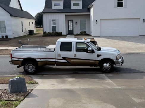 Used 2001 Ford F350 2WD Crew Cab DRW Super Duty image 13