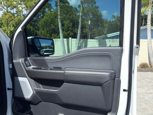 Used 2025 Ford F150 Lariat w/ Equipment Group 502A High image 18