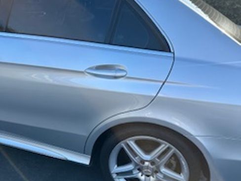 Used 2014 Mercedes-Benz E 350 Sedan image 24