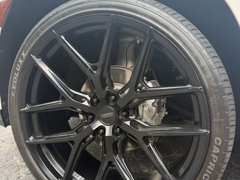 Used 2024 Cadillac Escalade Sport Platinum AWD/4WD image 16
