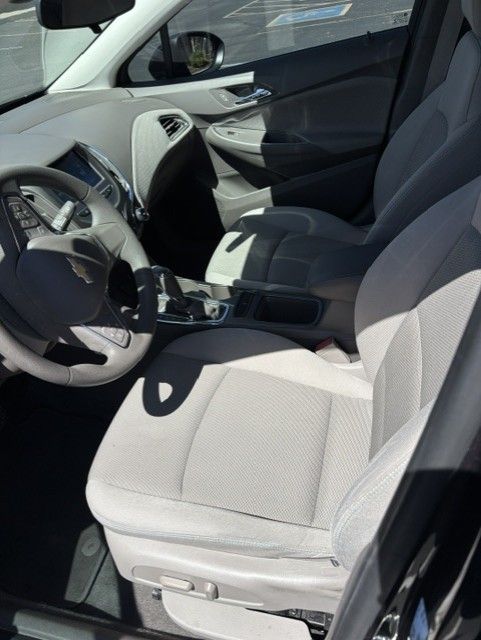 Used 2016 Chevrolet Cruze LT w/ Convenience Package FWD image 9