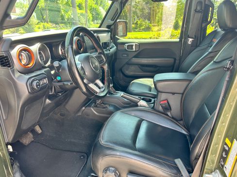 Used 2022 Jeep Gladiator Mojave w/ LED Lighting Group AWD/4WD image 10