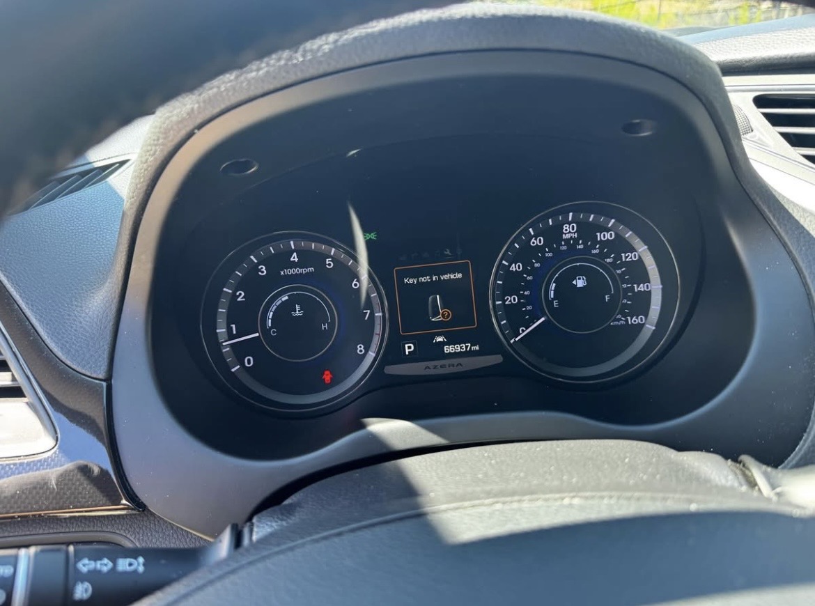 Used 2017 Hyundai Azera Limited FWD image 17