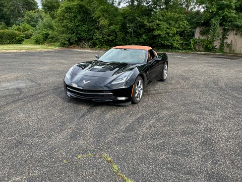 Used 2014 Chevrolet Corvette Stingray Convertible w/ 2LT Preferred Equipment Group image 2