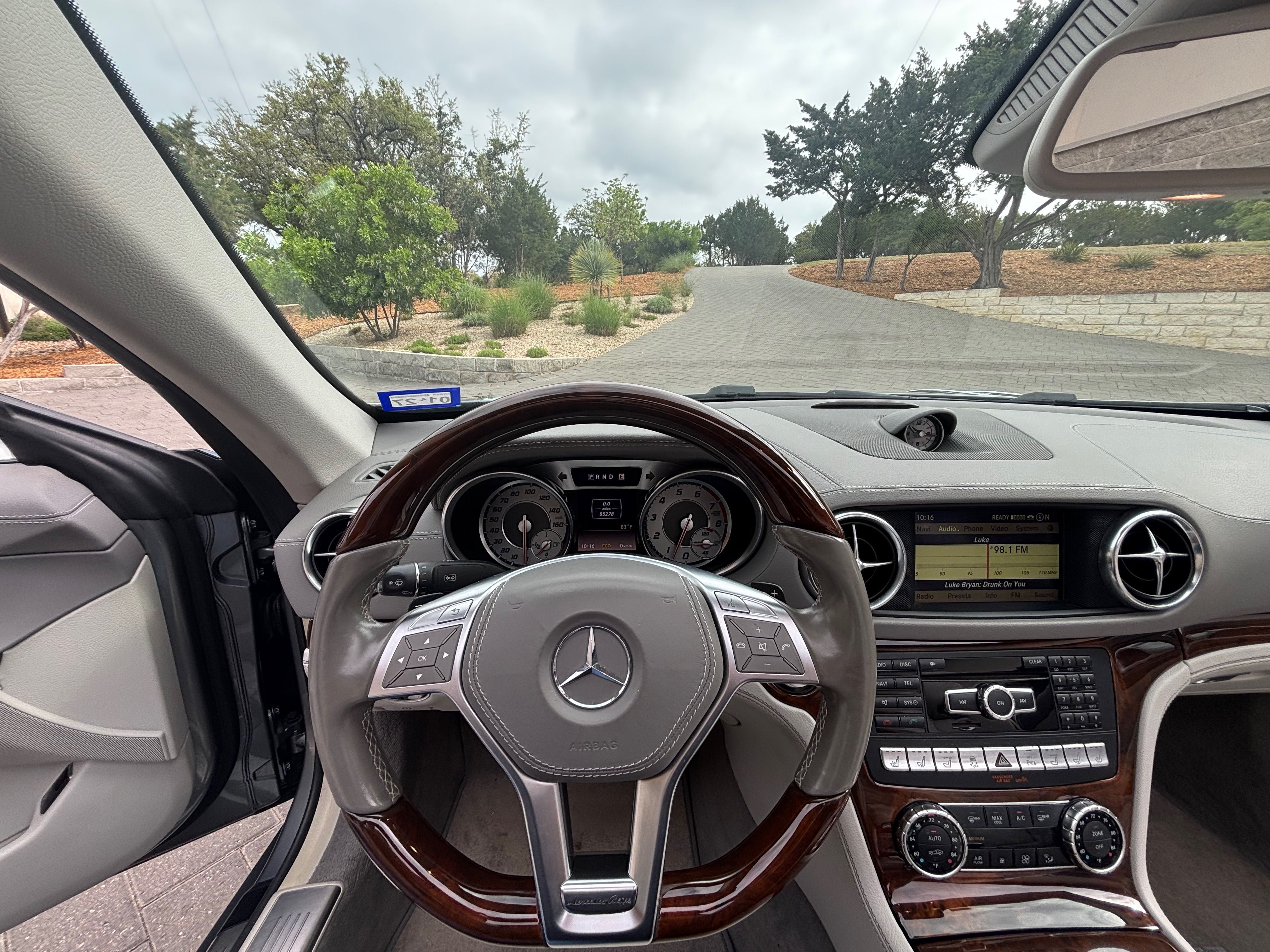 Used 2013 Mercedes-Benz SL 550 image 20