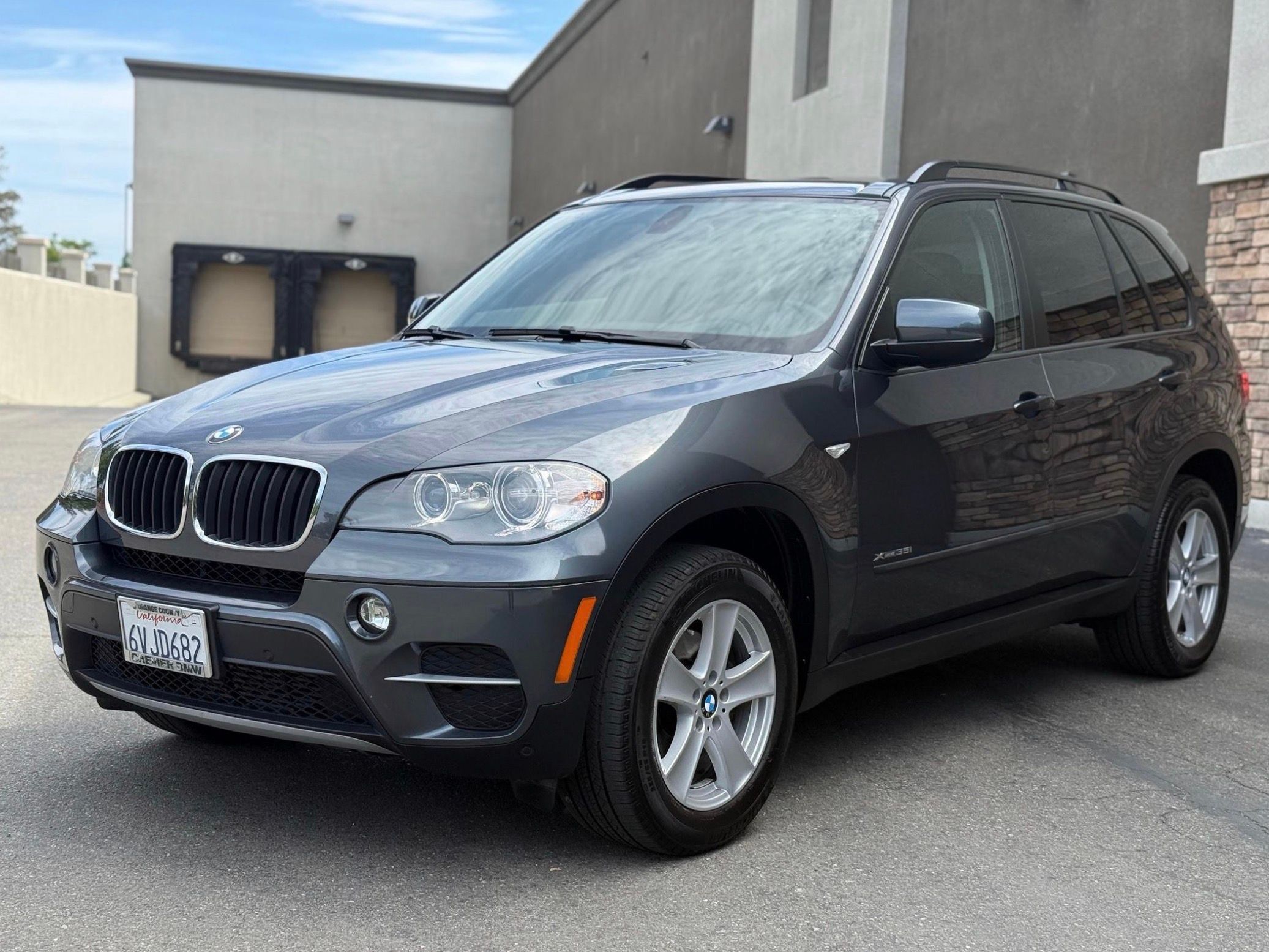 Used 2012 BMW X5 xDrive35i AWD/4WD image 1