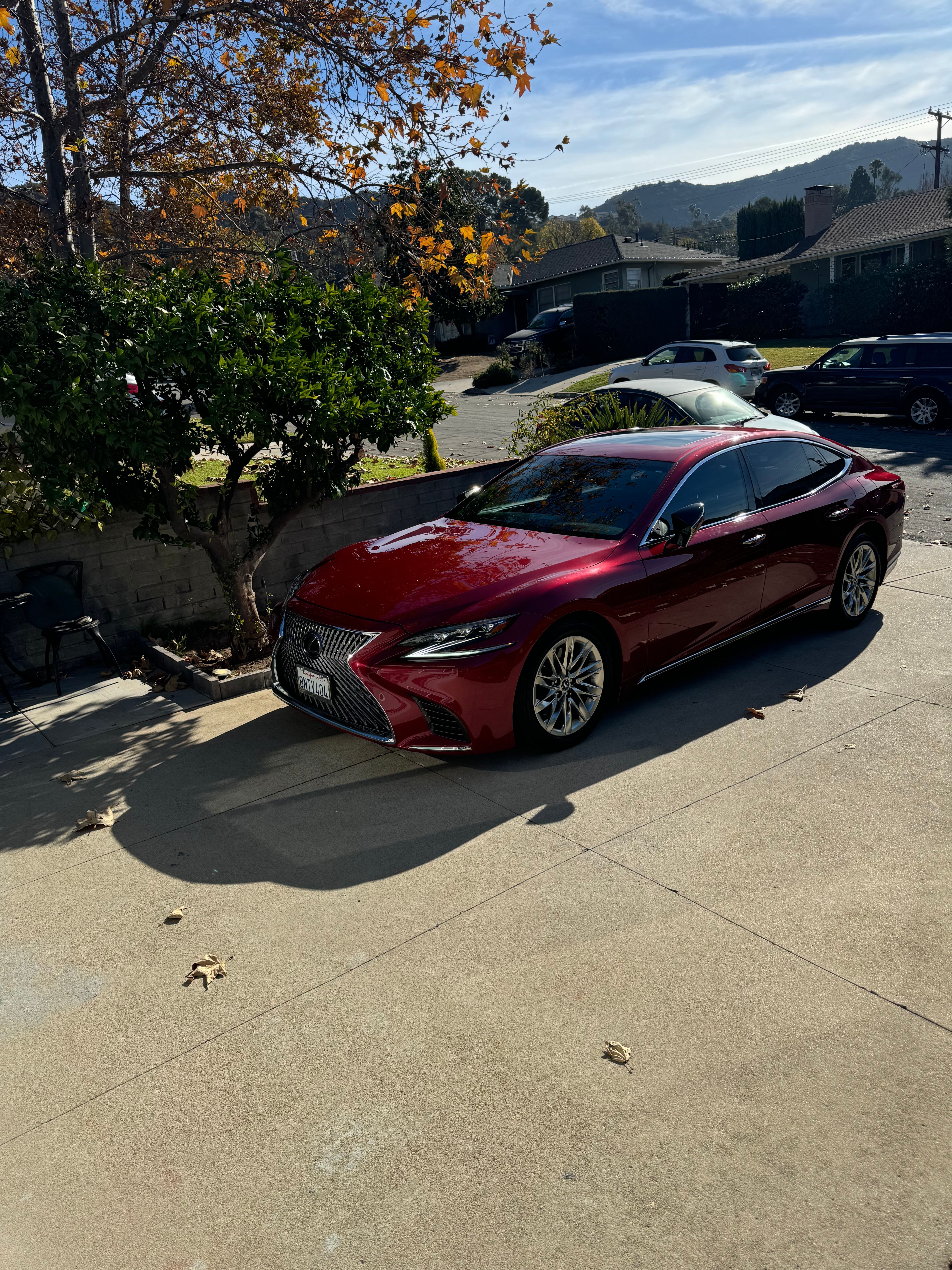 Used 2019 Lexus LS 500 RWD image 2