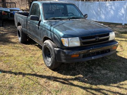 Used 1998 Toyota Tacoma 2WD Regular Cab