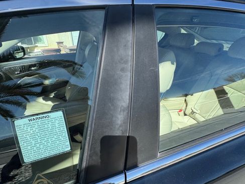 Used 2016 Kia K900 Luxury w/ Luxury VIP Package image 14