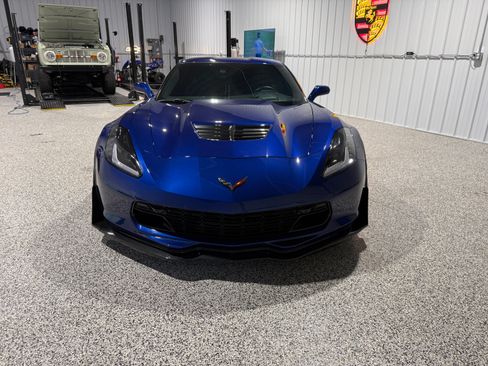 Used 2017 Chevrolet Corvette Z06 image 4