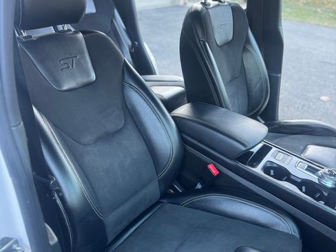 Used 2019 Ford Edge ST w/ Convenience Package image 12