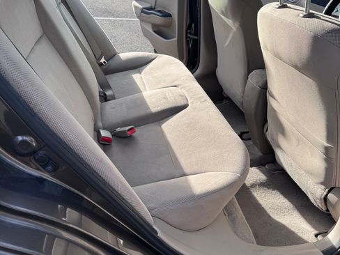 Used 2012 Honda Civic LX image 13