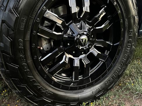 Used 2019 Nissan NV 3500 SL image 13