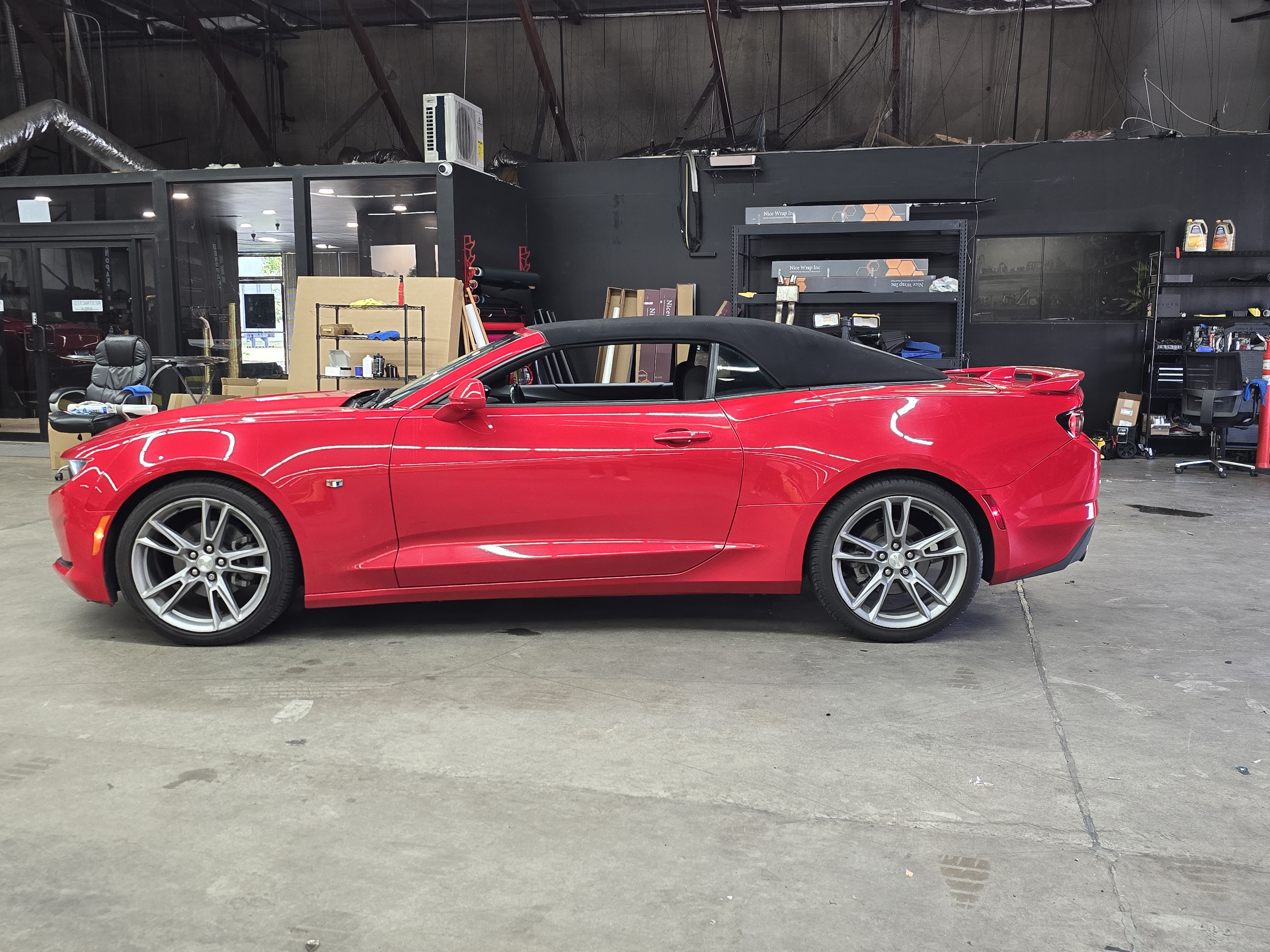 Used 2022 Chevrolet Camaro LT w/ RS Package RWD image 6