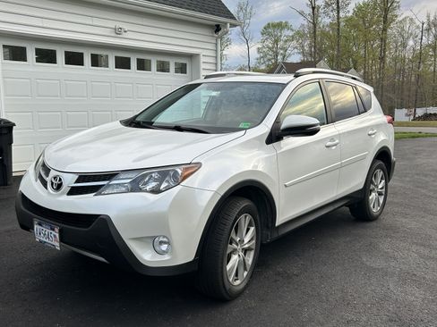 Used 2013 Toyota RAV4 Limited image 1