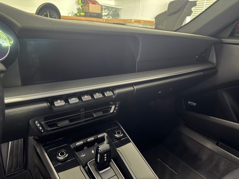 Used 2020 Porsche 911 Carrera S RWD image 14