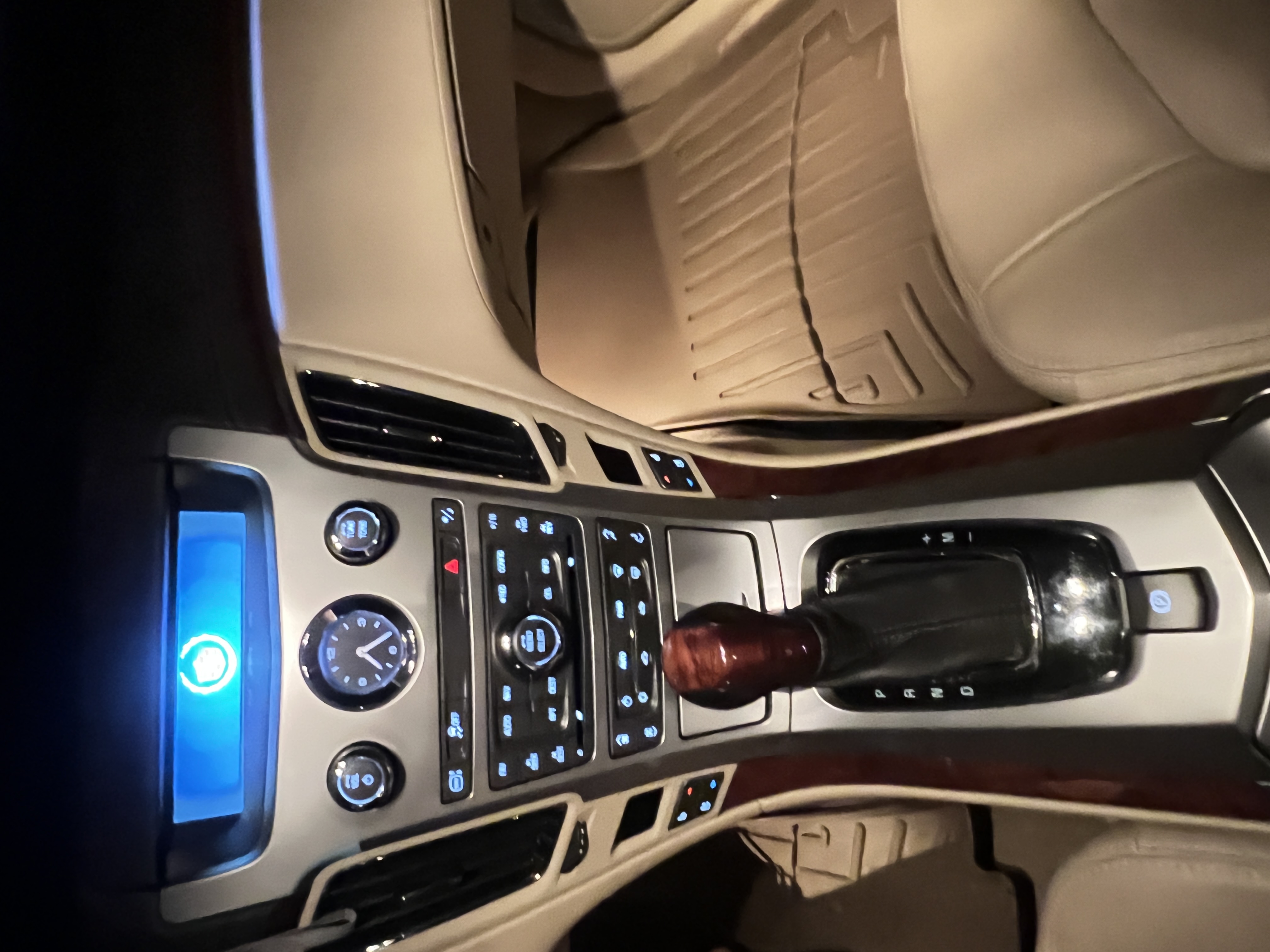Used 2012 Cadillac CTS Premium RWD image 23