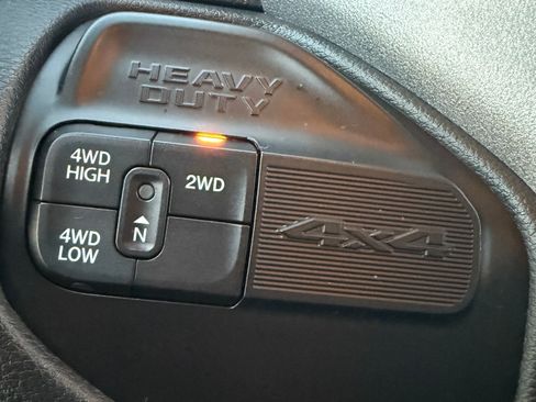 Used 2023 RAM 3500 Tradesman w/ Convenience Group image 11