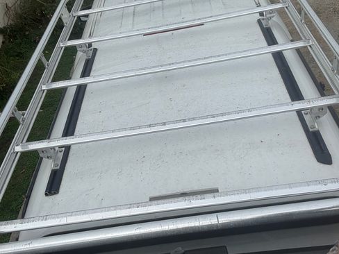 Used 2017 Nissan Frontier SV w/ SV Value Truck Package image 12