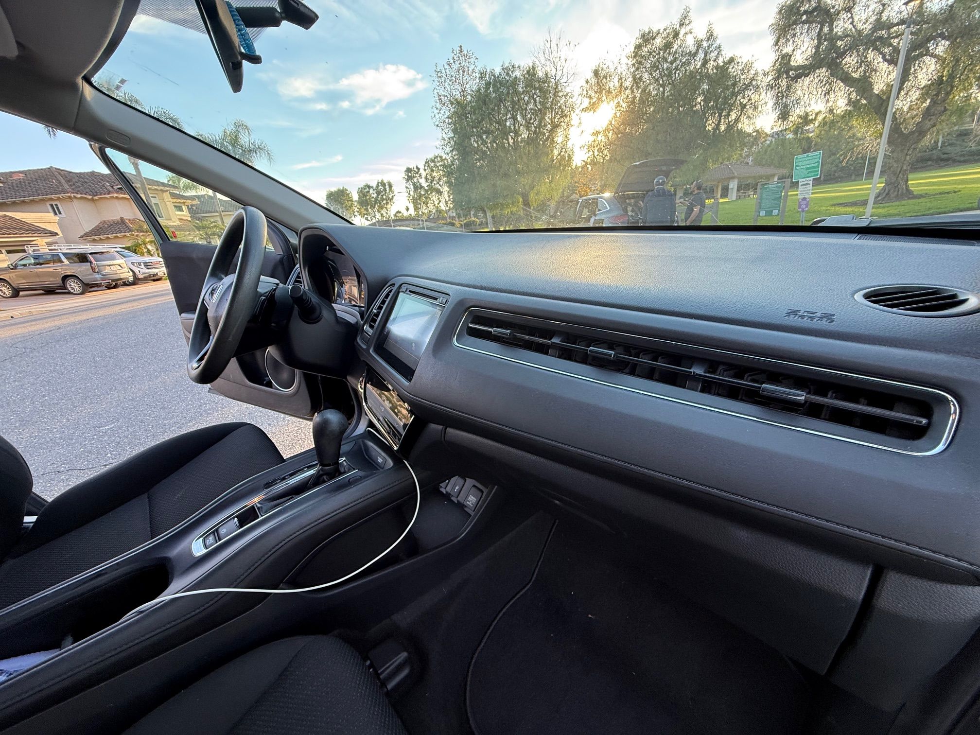 Used 2016 Honda HR-V EX image 17