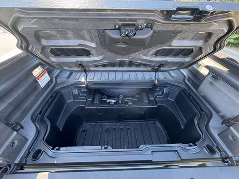 Used 2023 Honda Ridgeline Black Edition image 14