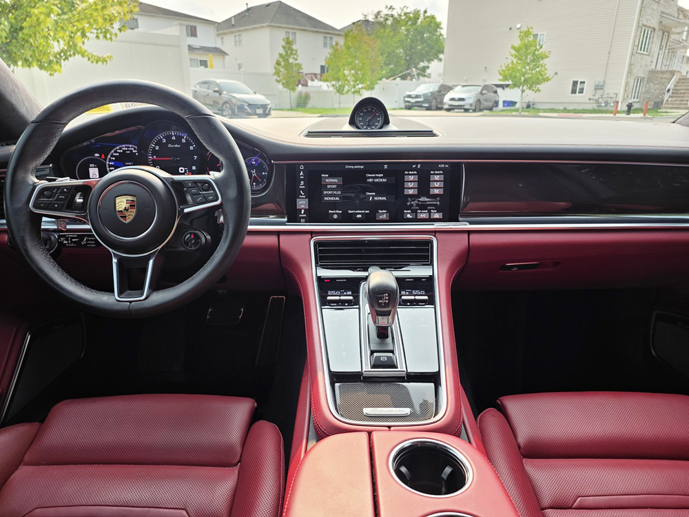 Used 2018 Porsche Panamera Turbo AWD/4WD image 17