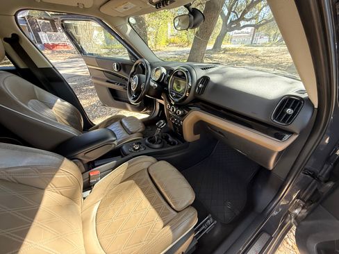 Used 2018 MINI Cooper Countryman S image 4