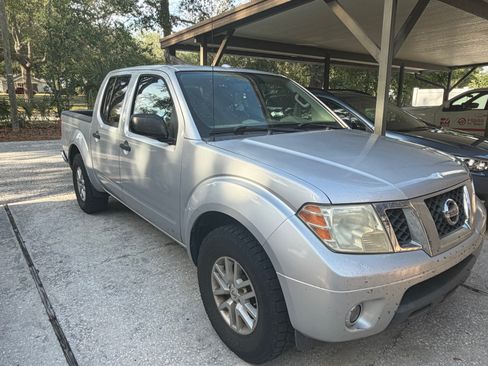Used 2016 Nissan Frontier SV w/ SV Value Truck Package RWD image 1