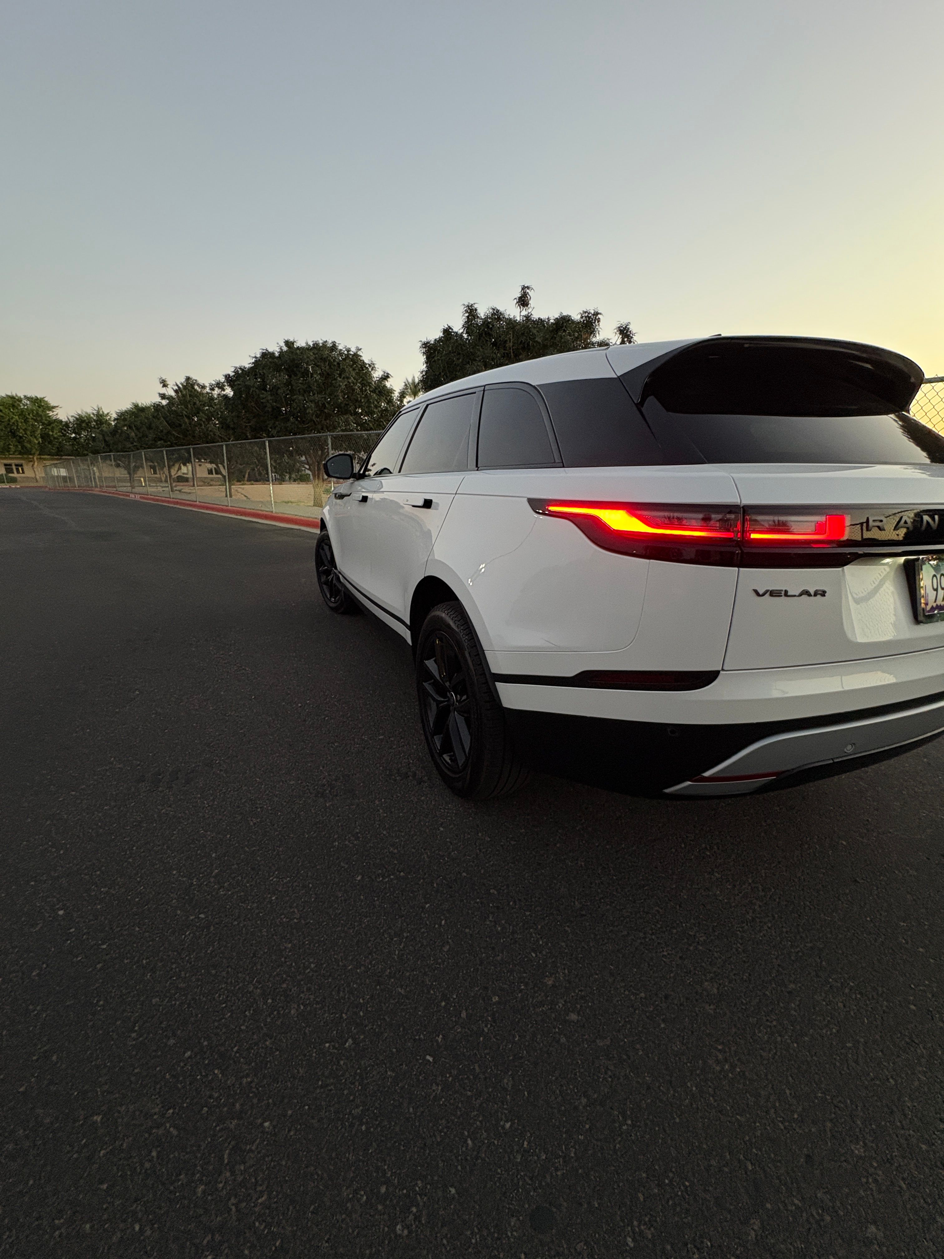 Used 2025 Land Rover Range Rover Velar S AWD/4WD image 12