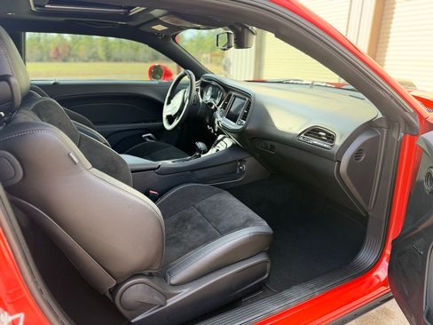 Used 2023 Dodge Challenger R/T Scat Pack w/ Plus Package image 6