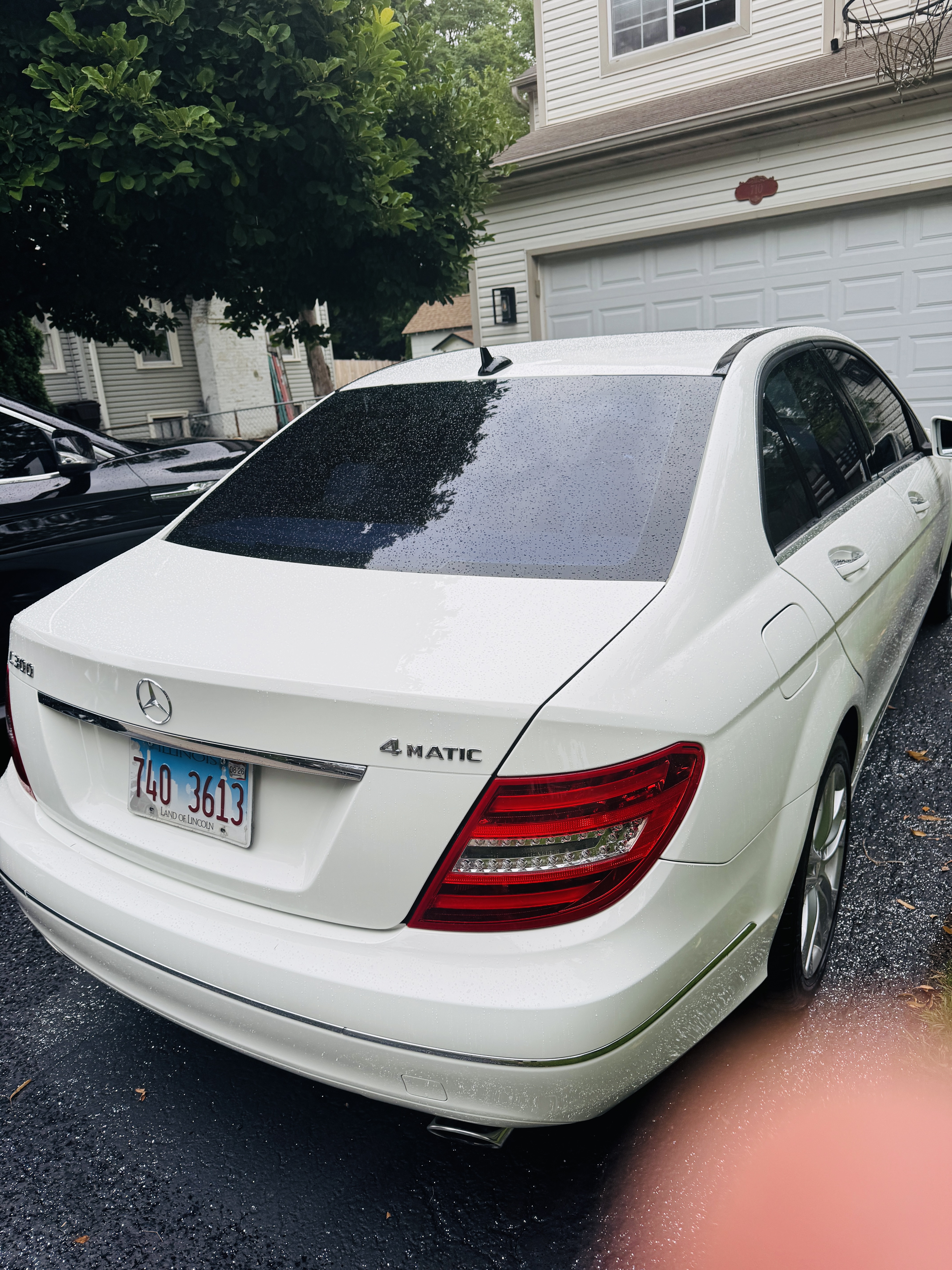 Used 2012 Mercedes-Benz C 300 4MATIC Sedan image 1